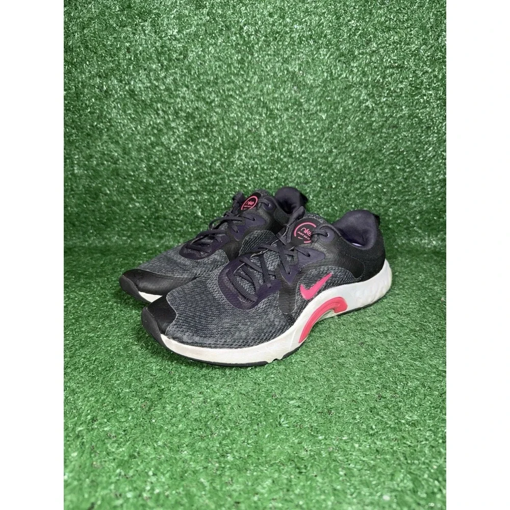Nike Renew In-Season TR‎ 11 Women Size 7.5 Black Pink Running Shoes Sneakers